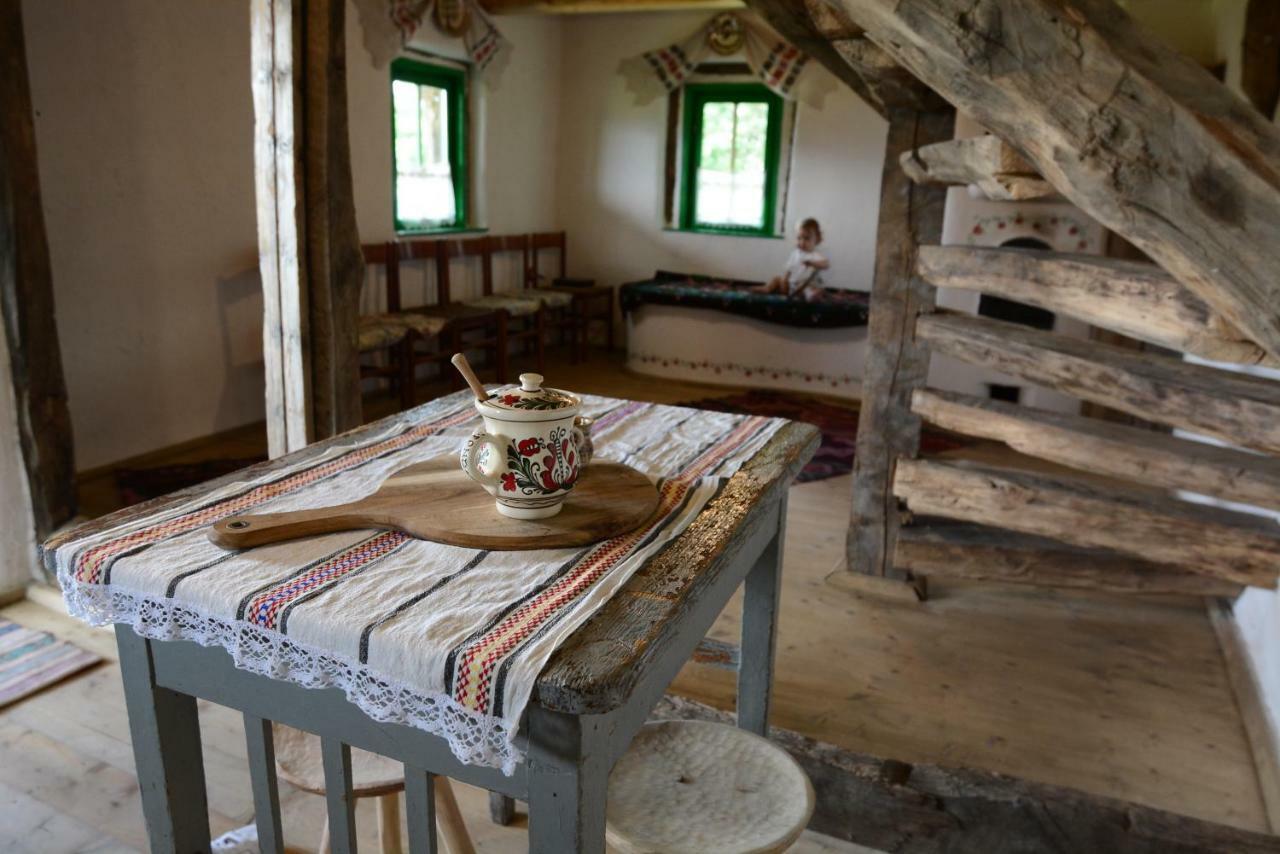 Maison d'hôtes Casa Glod à Glod  Extérieur photo